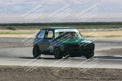 media/Jun-01-2024-CalClub SCCA (Sat) [[0aa0dc4a91]]/Group 5/Race/